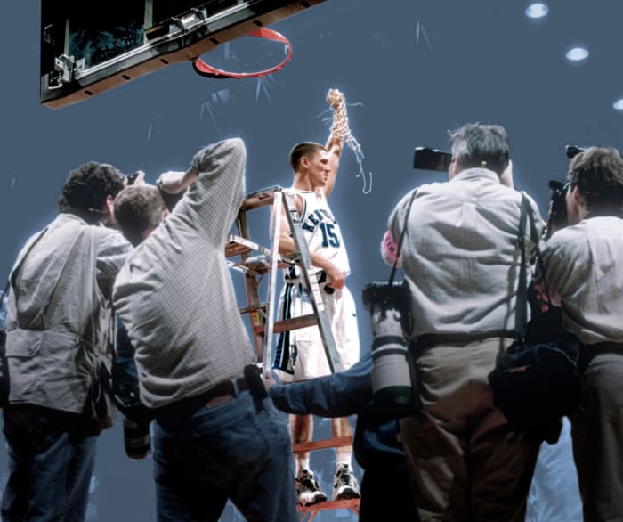 NET GAIN
Jeff Sheppard averaged 13.7 points per game as a senior and won his second national title.